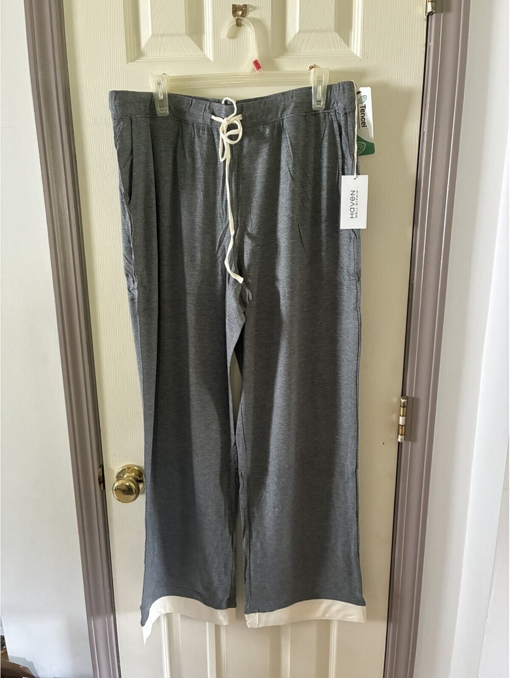 Haven Well Within Gray Tencel Pajama Pants Women's Large Soft Sleepwear NWT - Picture 2 of 6